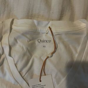 QUINCE White V Neck